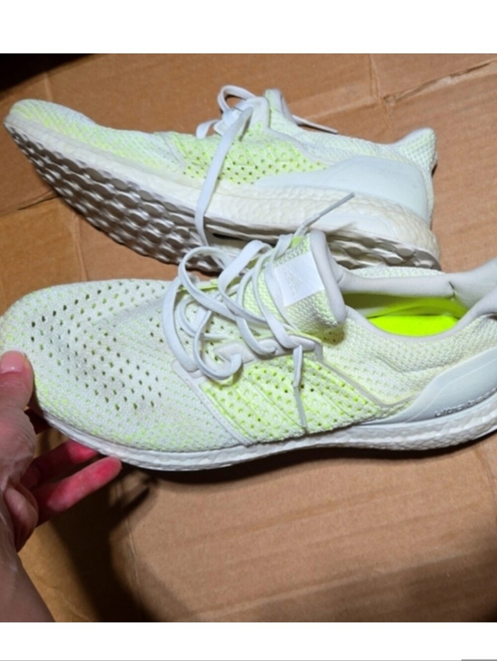 Adidas White and Yellow Athletic Size 13